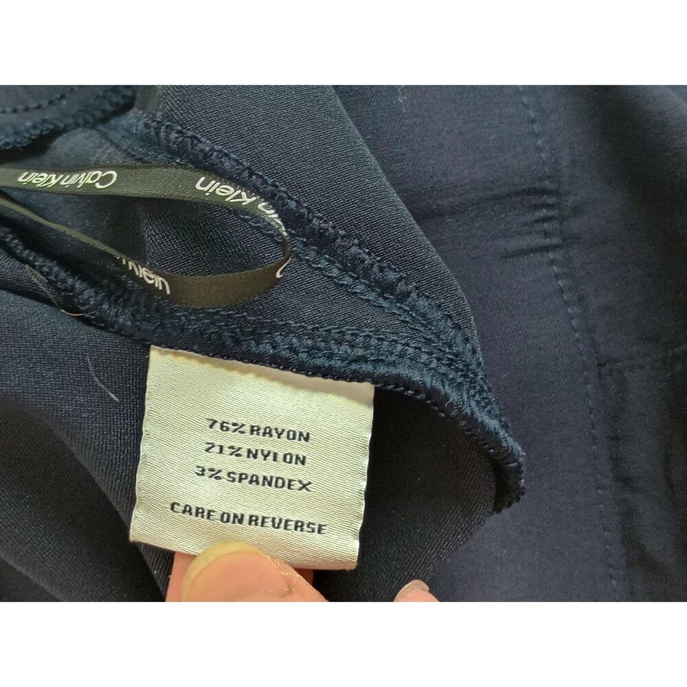Calvin Klein Women's XL Navy Blue Stretch Pull On Crop - Picture 7 of 14